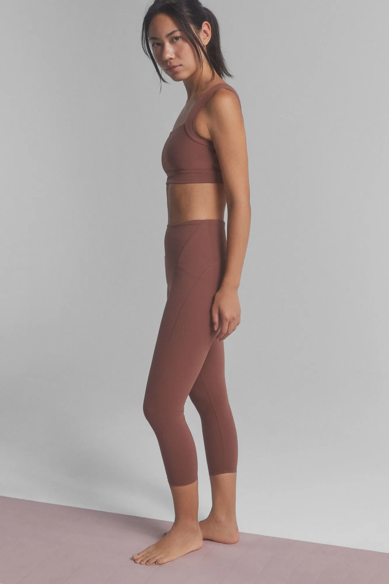Dash and Stars Leggings SOFT MOVE crop marrón