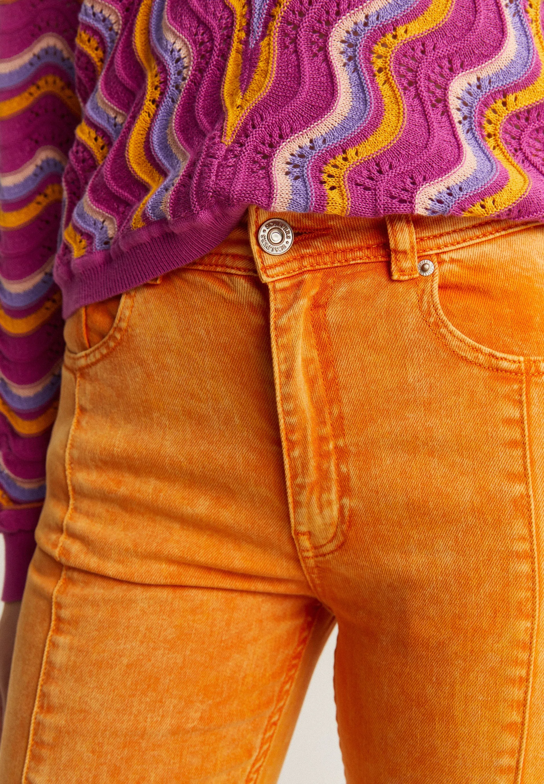JEANS EFECTO LAVADO BOOTCUT