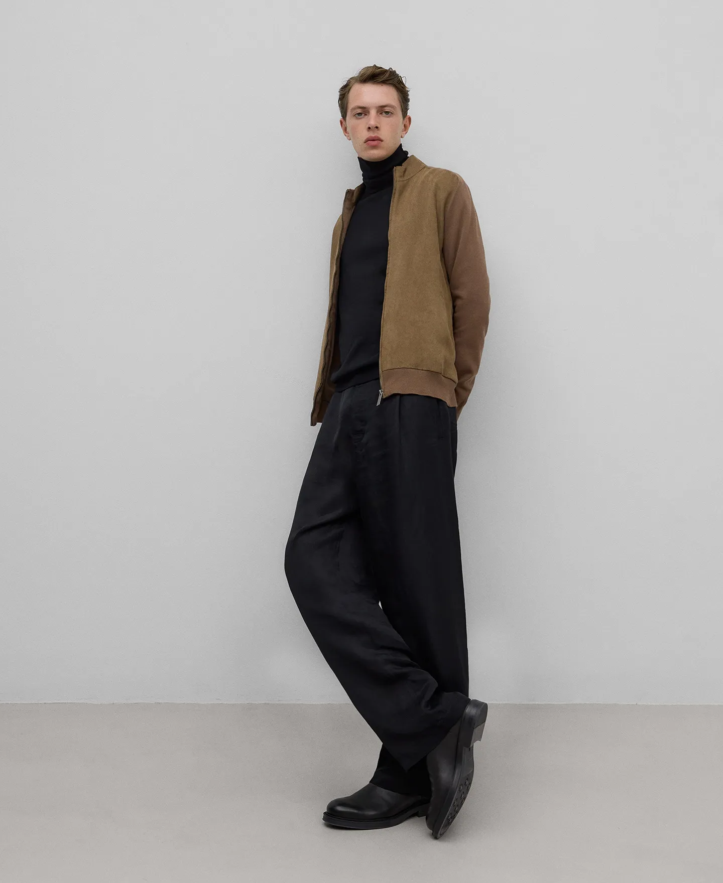 Knit and suede cardigan man