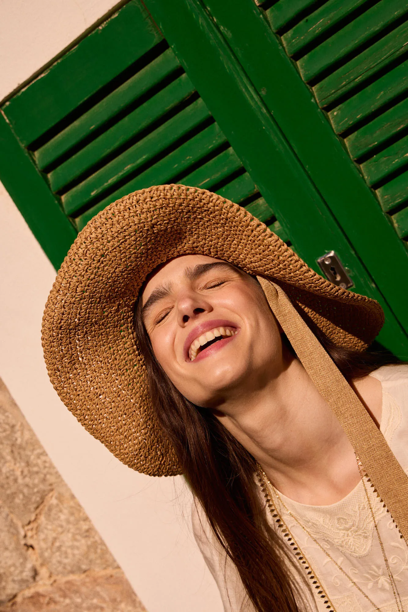 Meira. Sombrero con tira