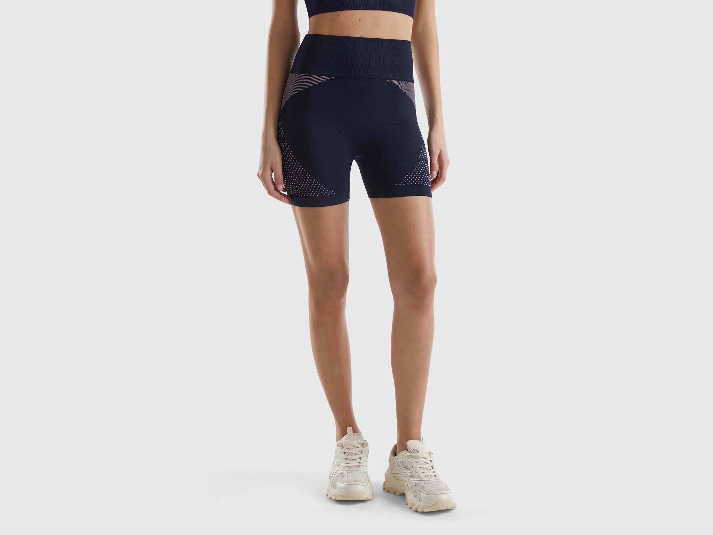 Shorts deportivos sin costuras