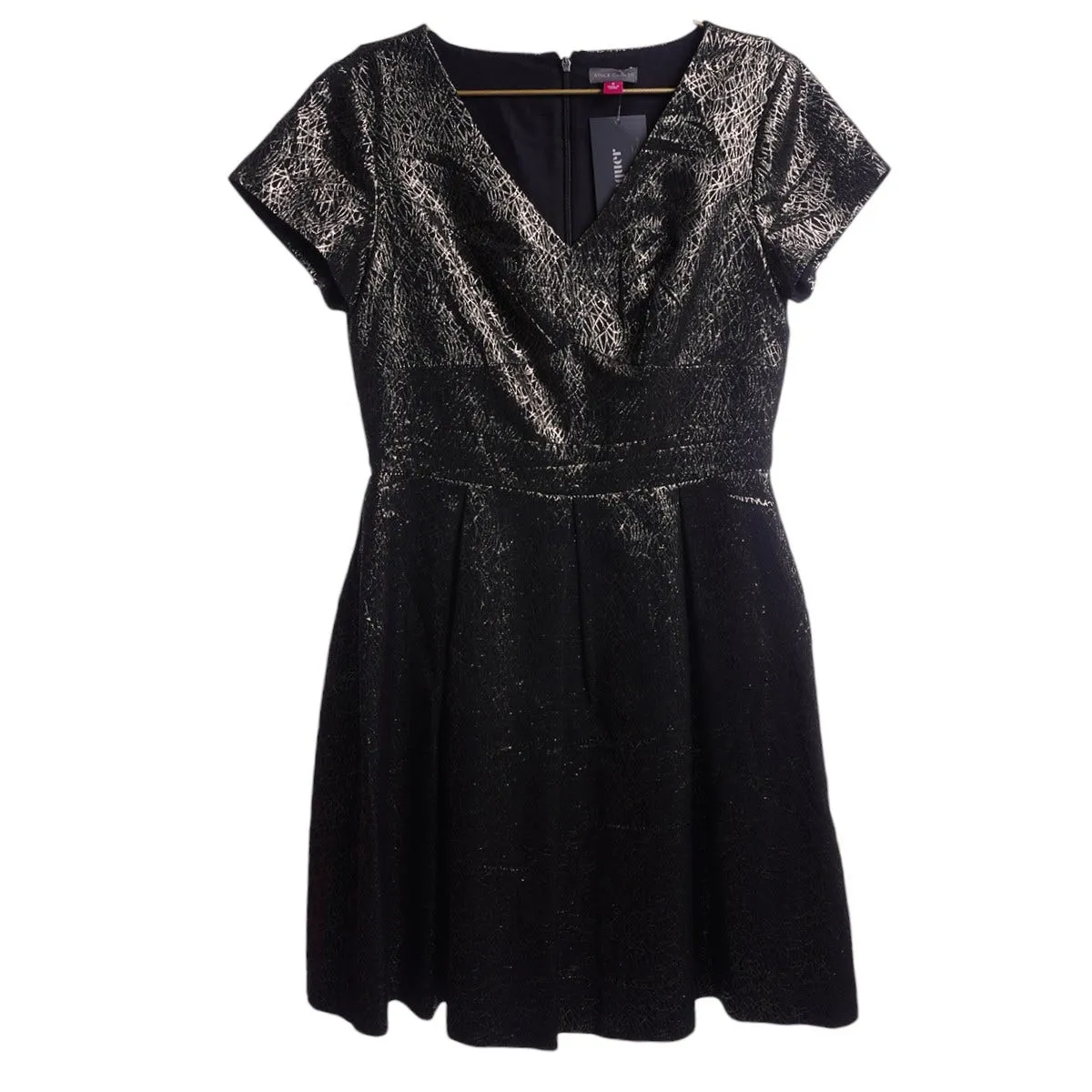 Vince Camuto Vestido